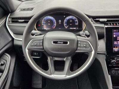 2026 Jeep Grand Cherokee Laredo