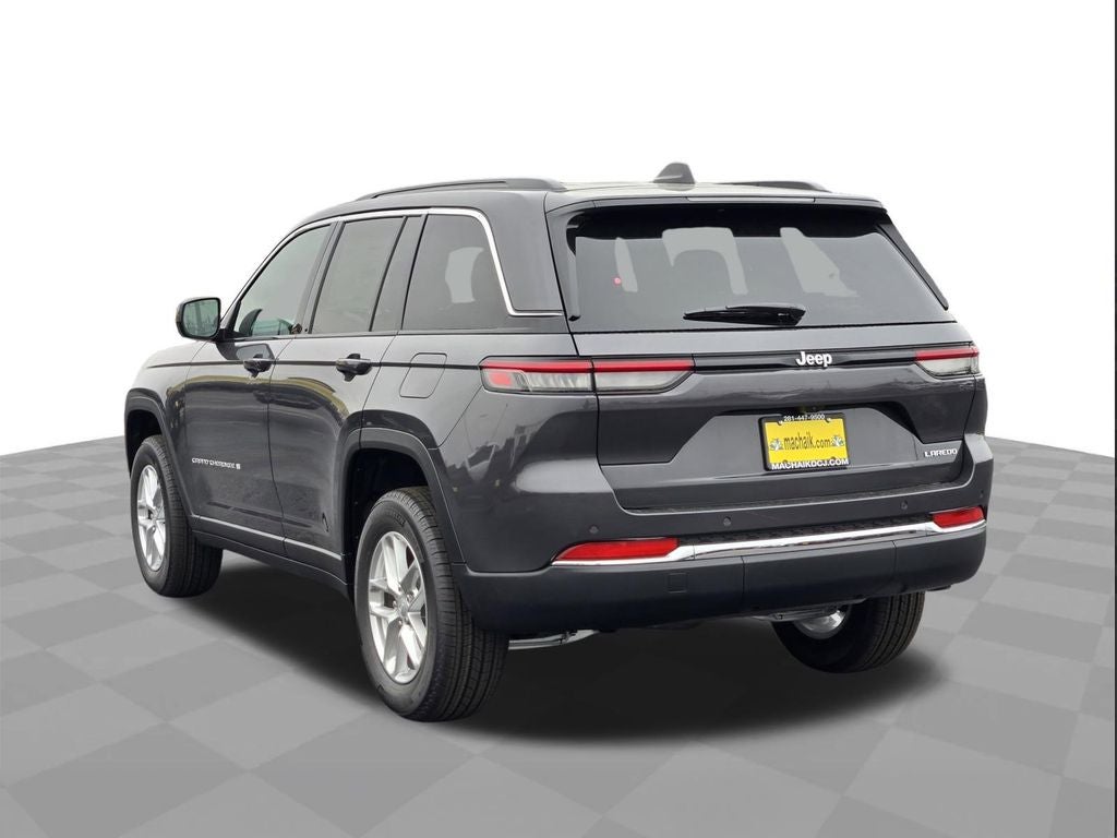2026 Jeep Grand Cherokee Laredo