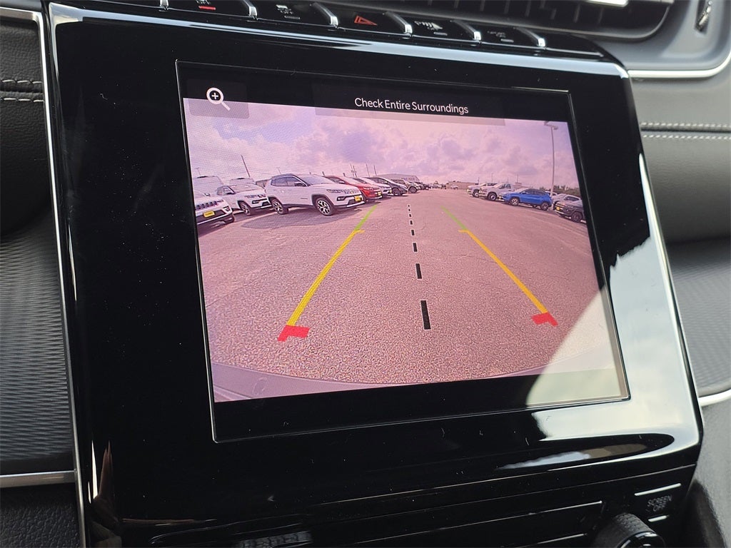 2025 Jeep Grand Cherokee Laredo X