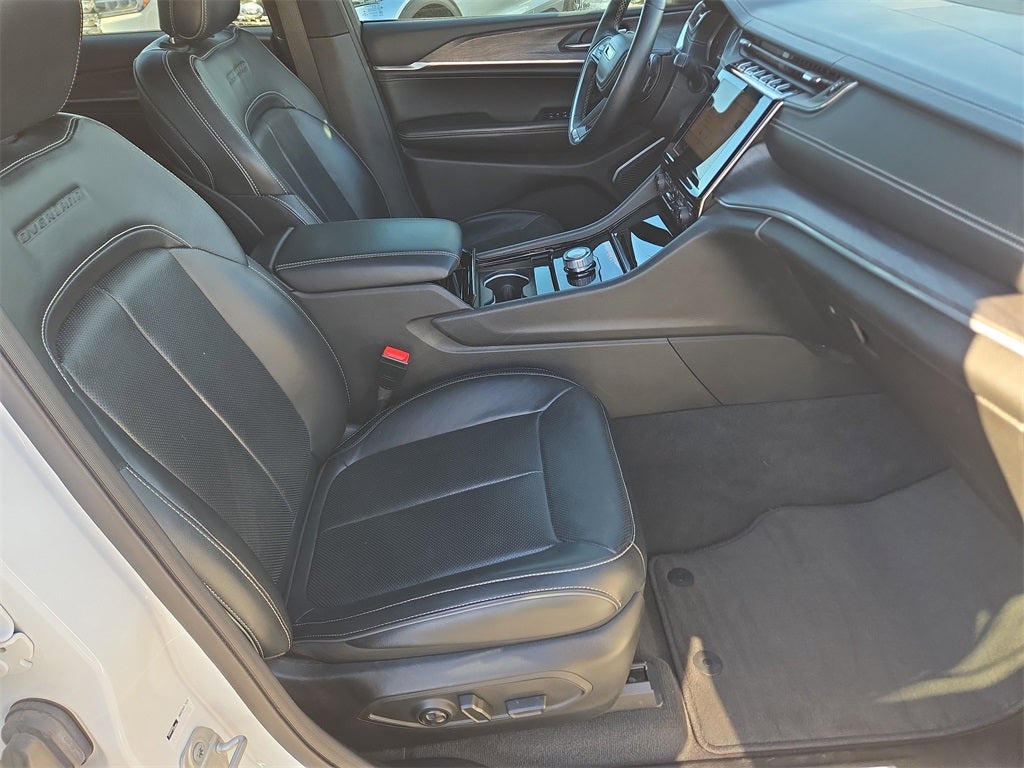 2022 Jeep Grand Cherokee Overland