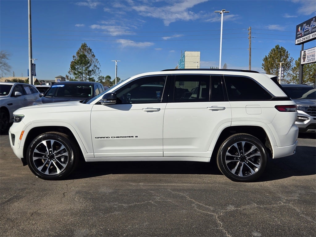 2022 Jeep Grand Cherokee Overland