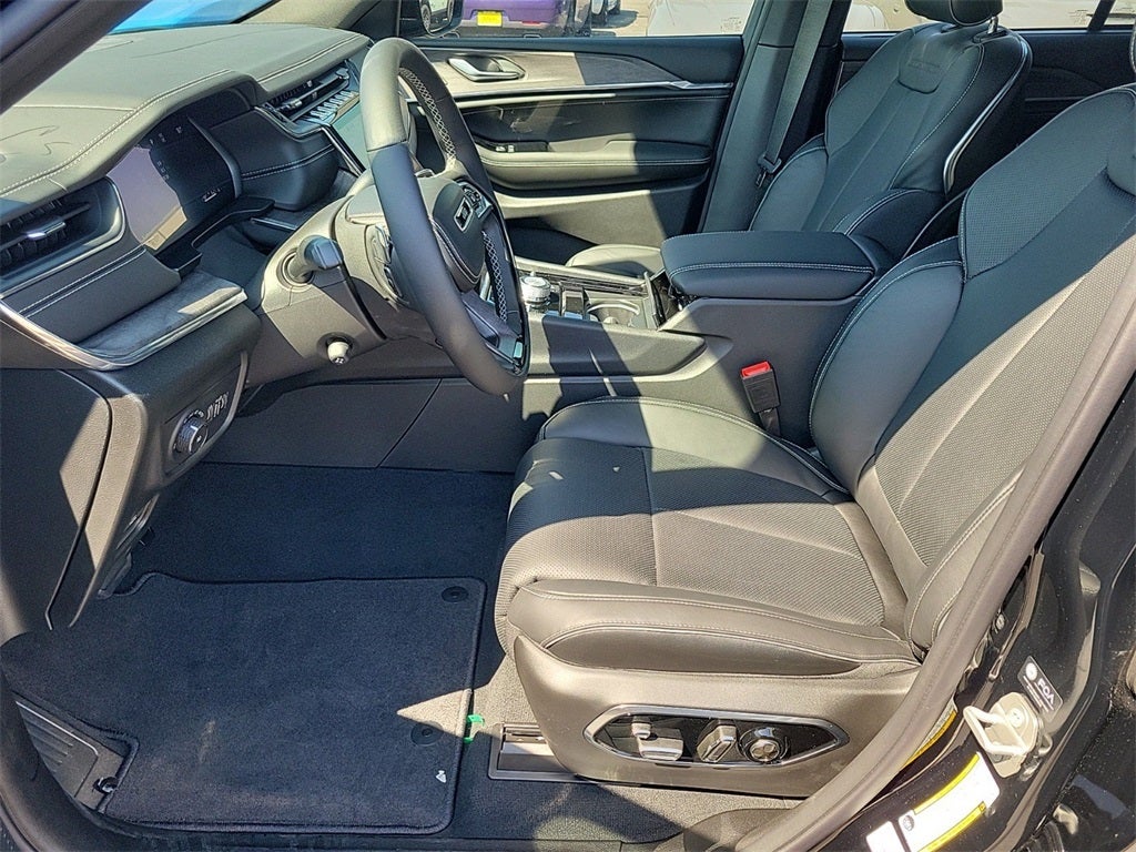 2024 Jeep Grand Cherokee Overland