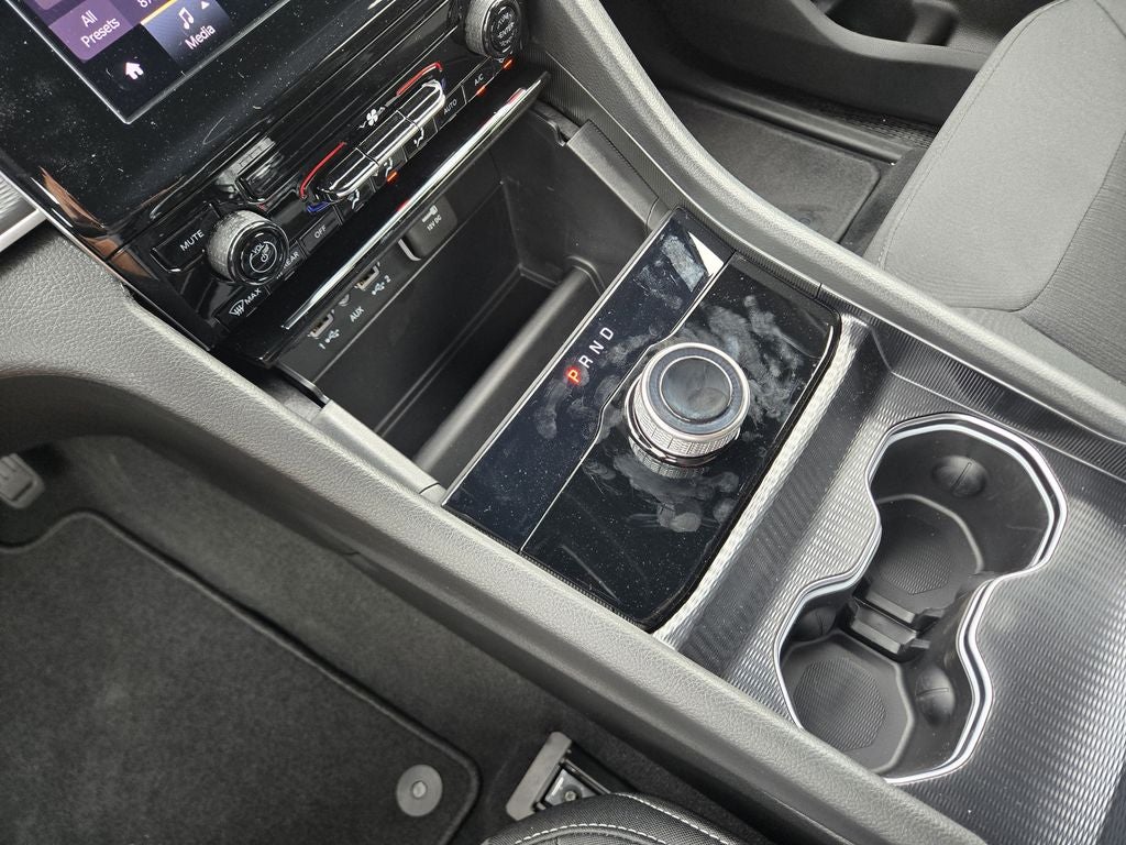 2026 Jeep Grand Cherokee L Laredo