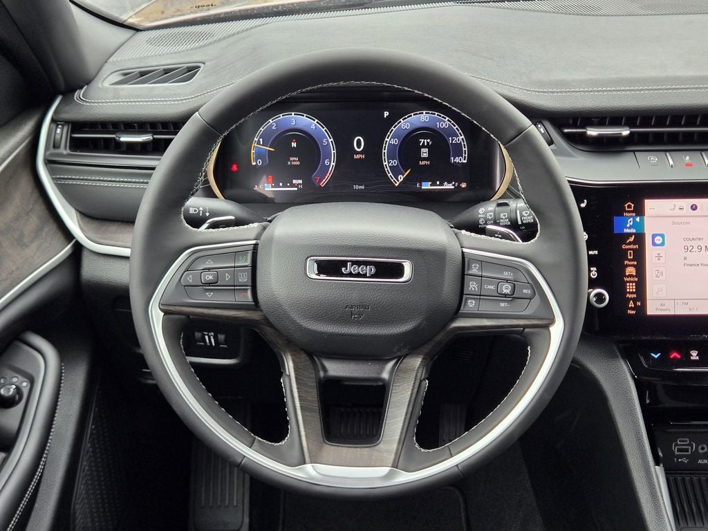 2026 Jeep Grand Cherokee L Laredo