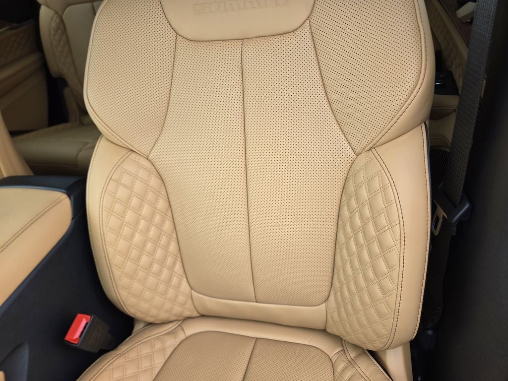 2026 Jeep Grand Cherokee L Summit