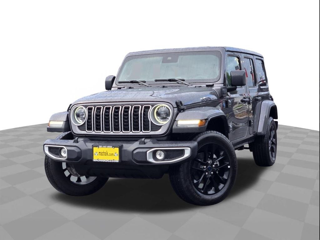 2025 Jeep Wrangler 4xe's photo