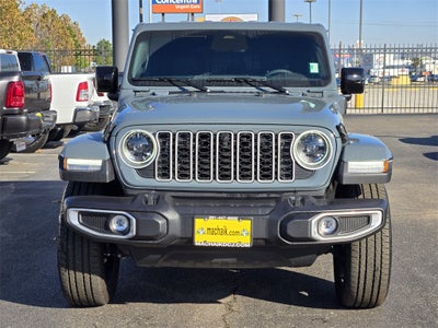 2025 Jeep Wrangler Sahara 4xe