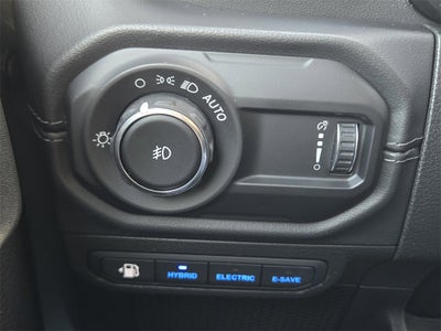 2025 Jeep Wrangler Sahara 4xe