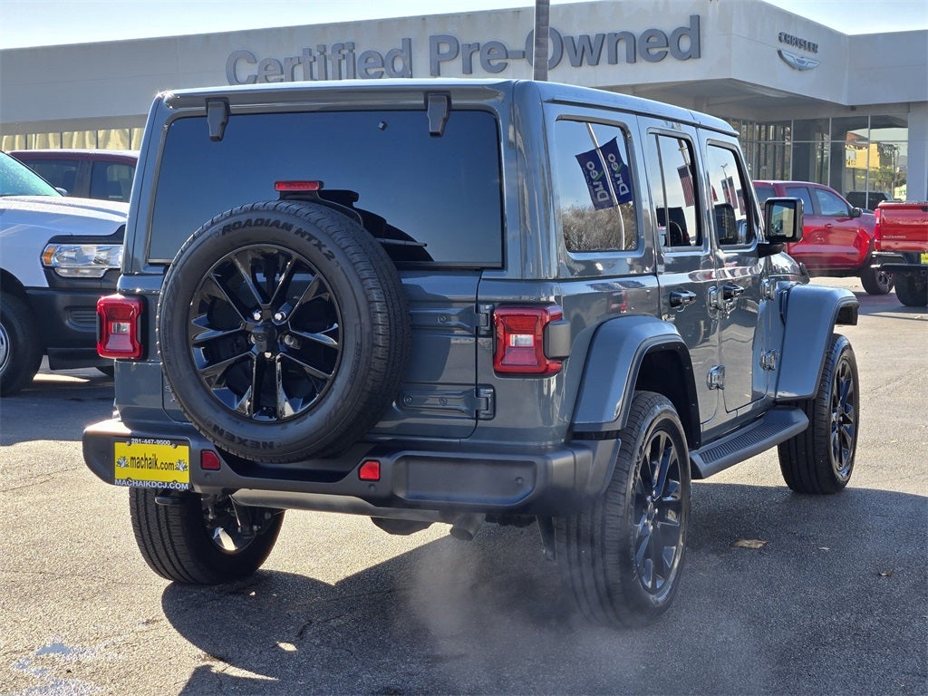 2025 Jeep Wrangler Sahara 4xe