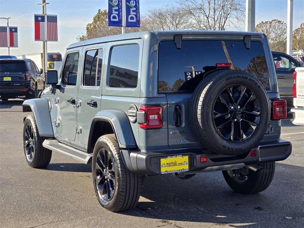 2025 Jeep Wrangler Sahara 4xe