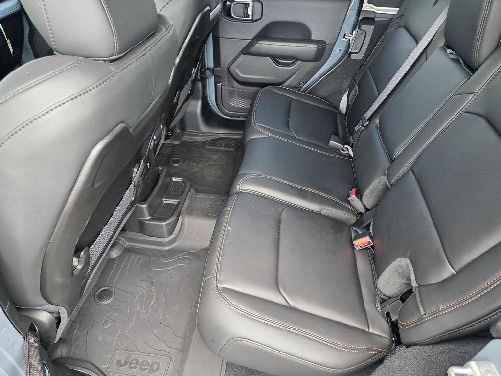 2025 Jeep Wrangler Rubicon 392