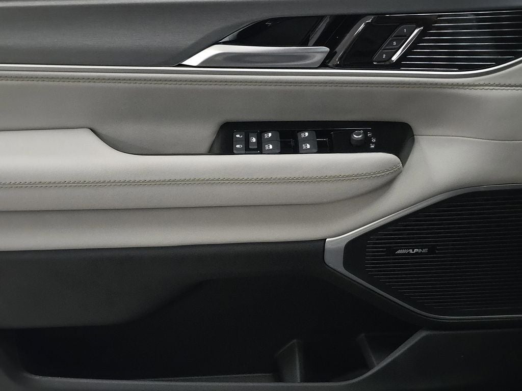 2026 Jeep Grand Wagoneer L Base
