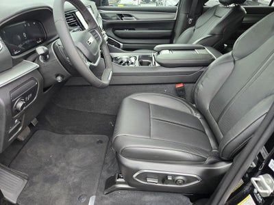 2026 Jeep Grand Wagoneer Base