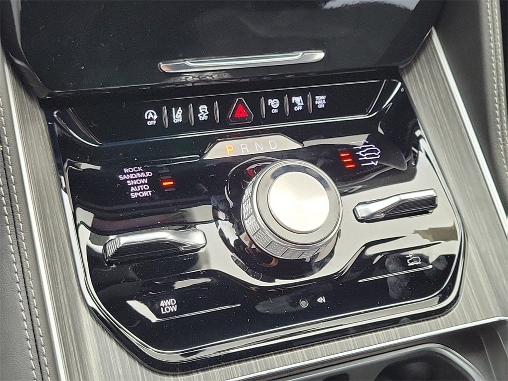 2024 Jeep Wagoneer Series III