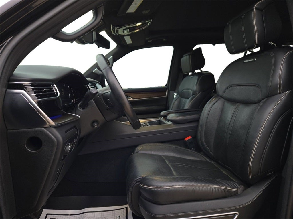 2022 Jeep Grand Wagoneer Series II