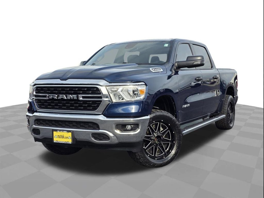 2023 RAM 1500 Big Horn/Lone Star 4x4 Crew Cab 5'7's photo