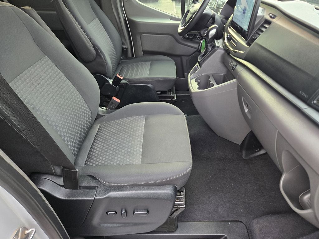 2022 Ford Transit-350 XLT