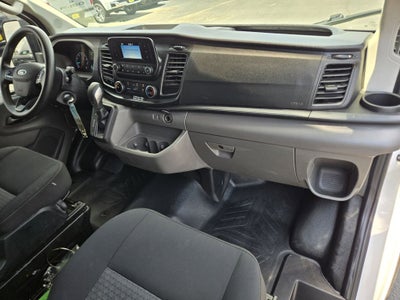 2022 Ford Transit-250 Base