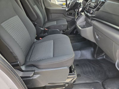 2022 Ford Transit-250 Base