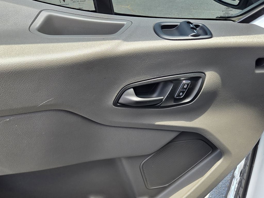 2022 Ford Transit-250 Base