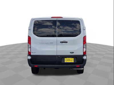 2022 Ford Transit-250 Base