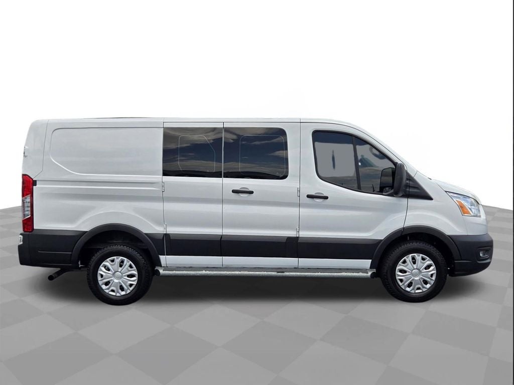 2022 Ford Transit-250 Base