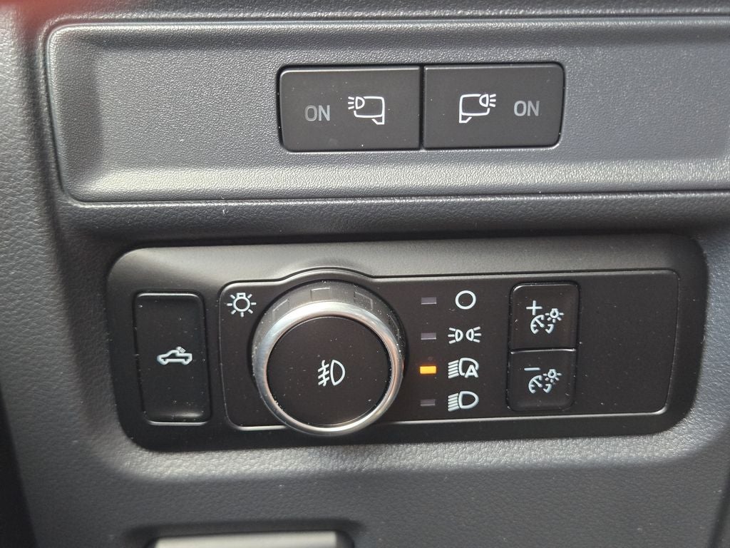 2023 Ford F-150 STX