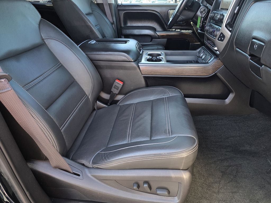 2017 GMC Sierra 3500HD Denali