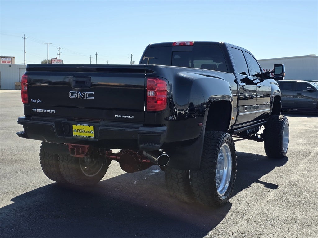 2017 GMC Sierra 3500HD Denali