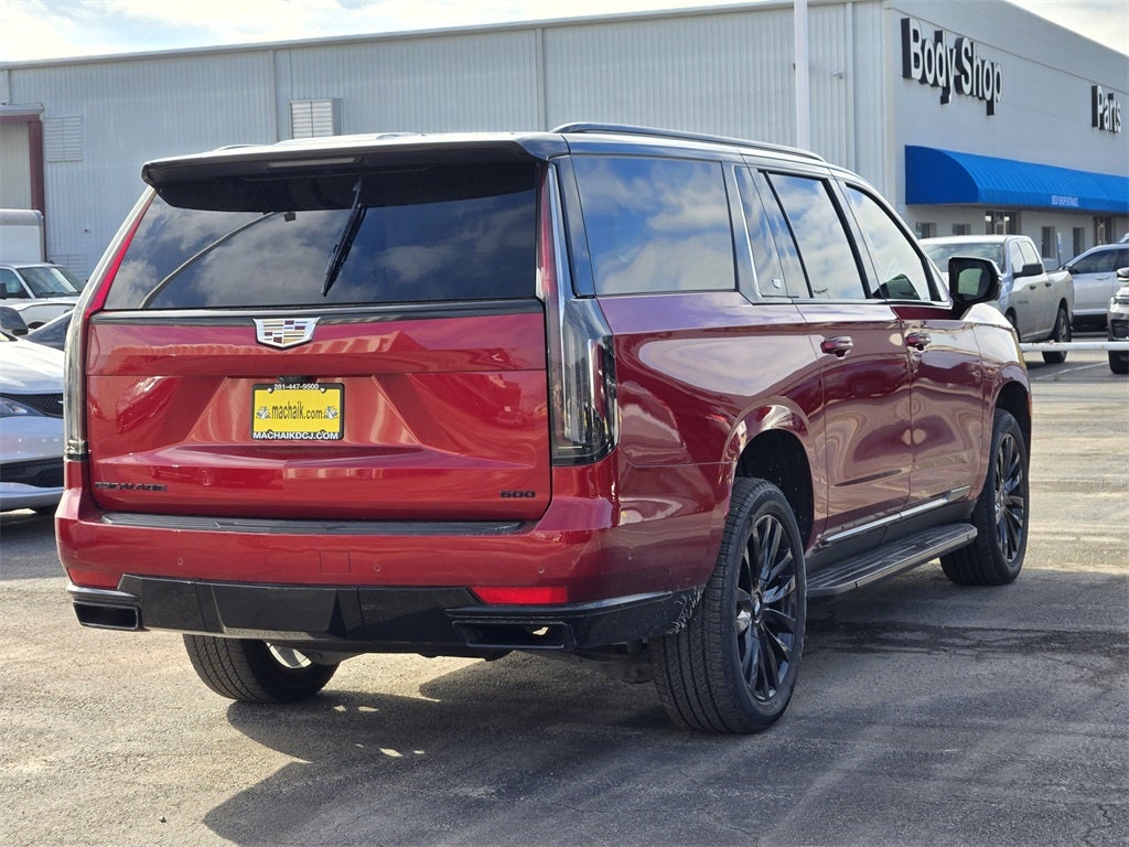 2023 Cadillac Escalade ESV Premium