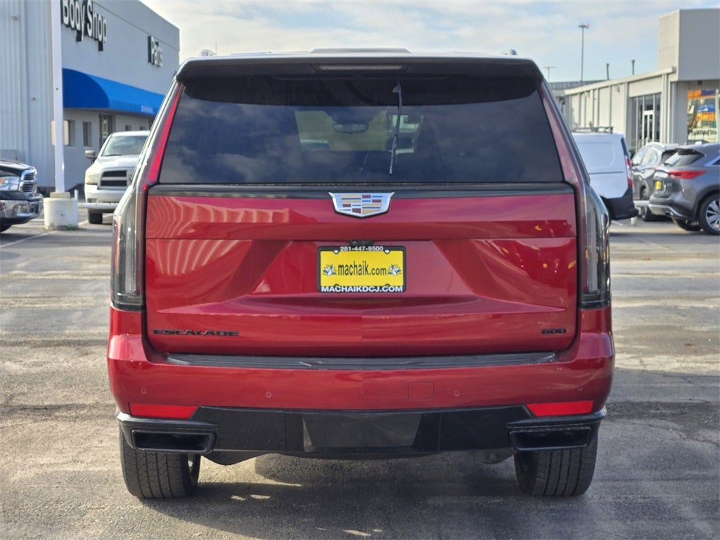 2023 Cadillac Escalade ESV Premium