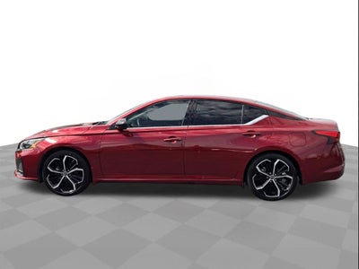 2025 Nissan Altima 2.5 SR