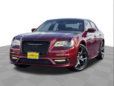 2023 Chrysler 300 Touring