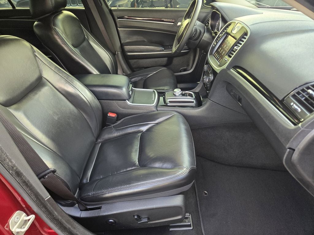 2023 Chrysler 300 Touring