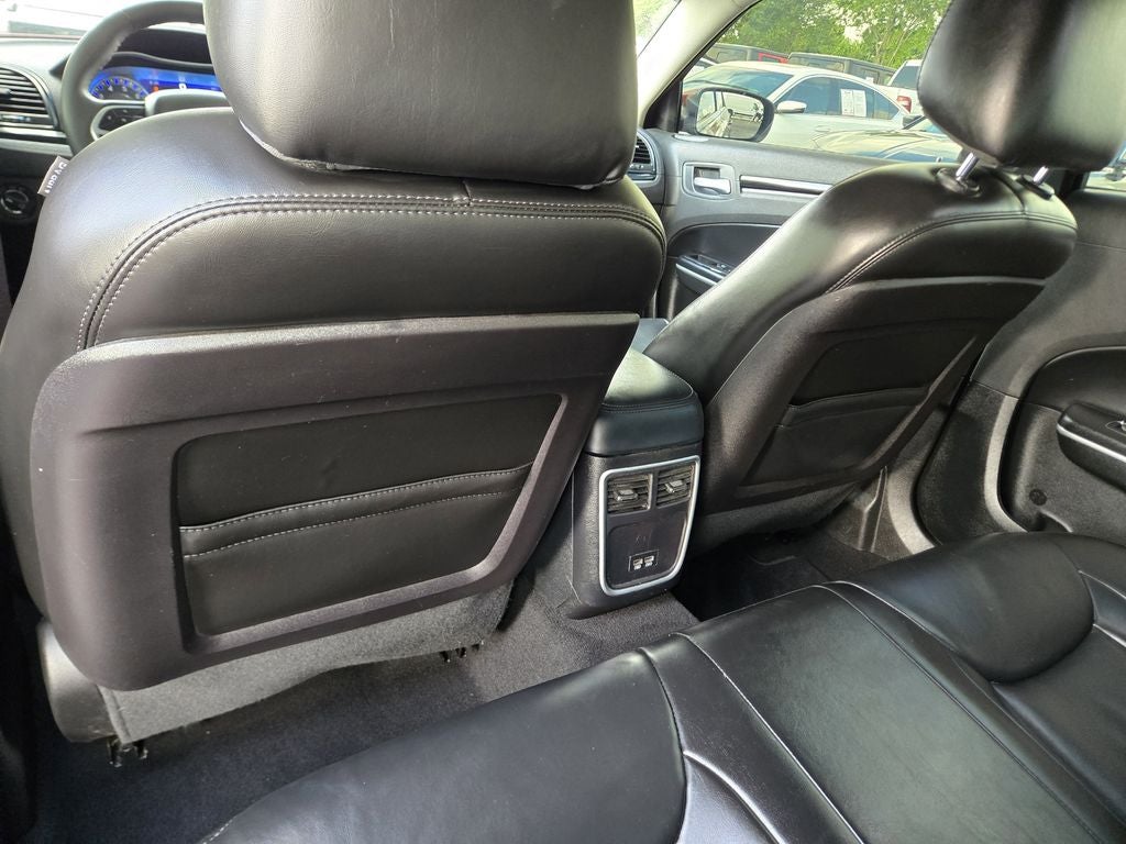 2023 Chrysler 300 Touring