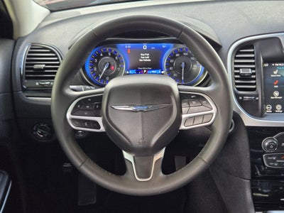 2023 Chrysler 300 Touring