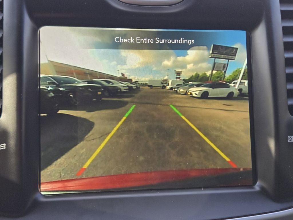 2023 Chrysler 300 Touring