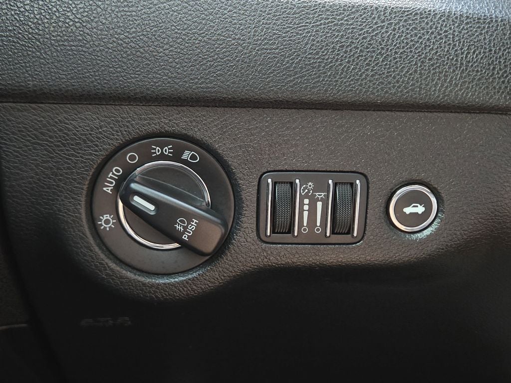 2023 Chrysler 300 Touring
