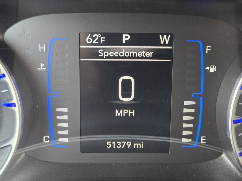2024 Chrysler Voyager LX