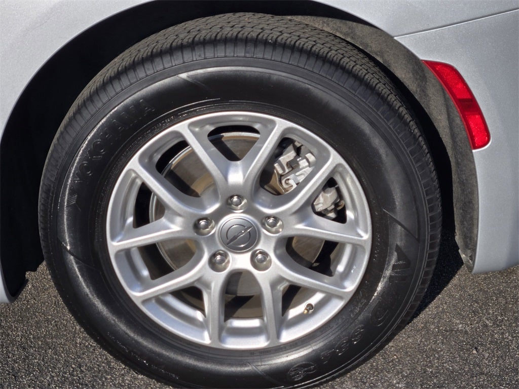 2024 Chrysler Voyager LX