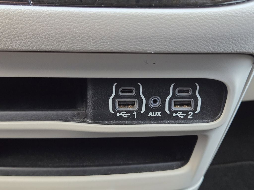2022 Chrysler Voyager LX WHEELCHAIR VAN
