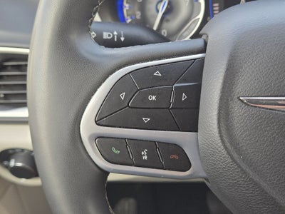2023 Chrysler Voyager LX