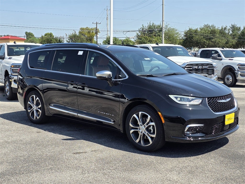 2026 Chrysler Pacifica Pinnacle