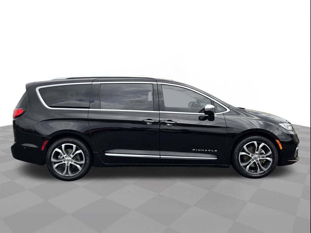 2024 Chrysler Pacifica Pinnacle