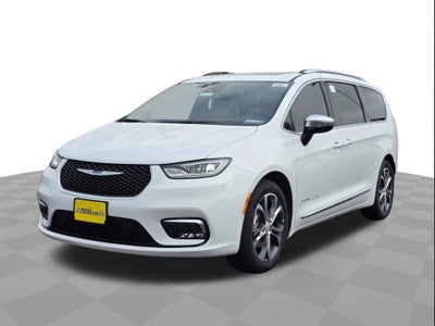 2026 Chrysler Pacifica Pinnacle