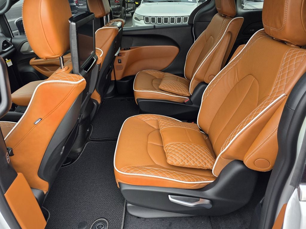 2026 Chrysler Pacifica Pinnacle