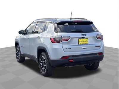 2025 Jeep Compass Trailhawk