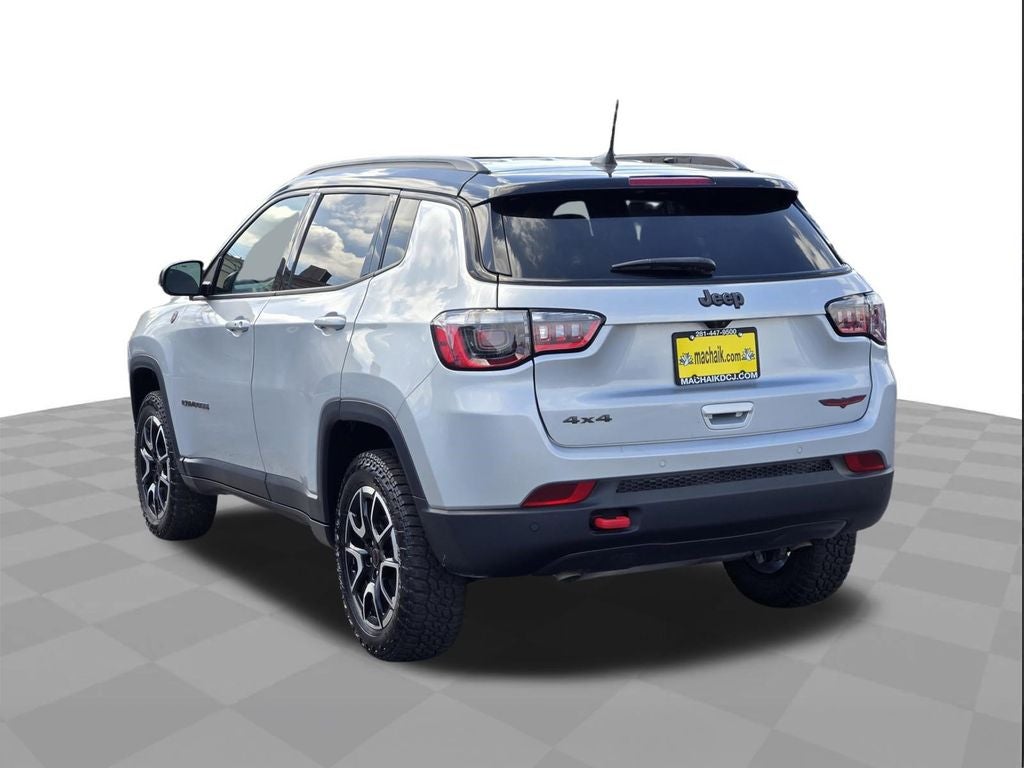 2025 Jeep Compass Trailhawk