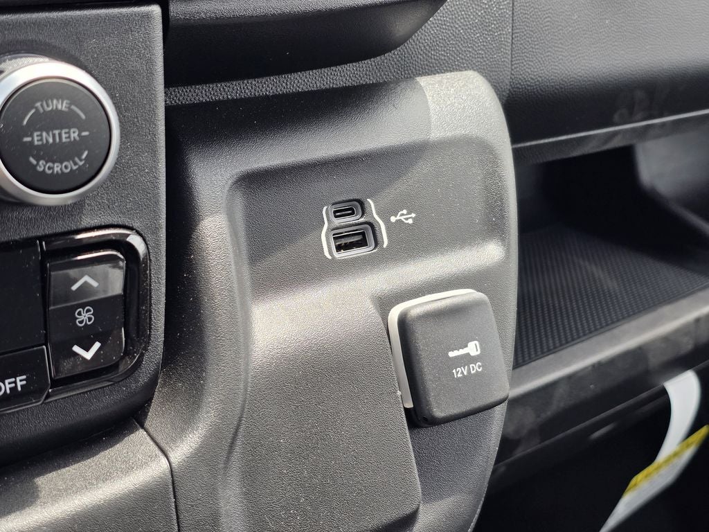 2025 RAM ProMaster 1500 Low Roof