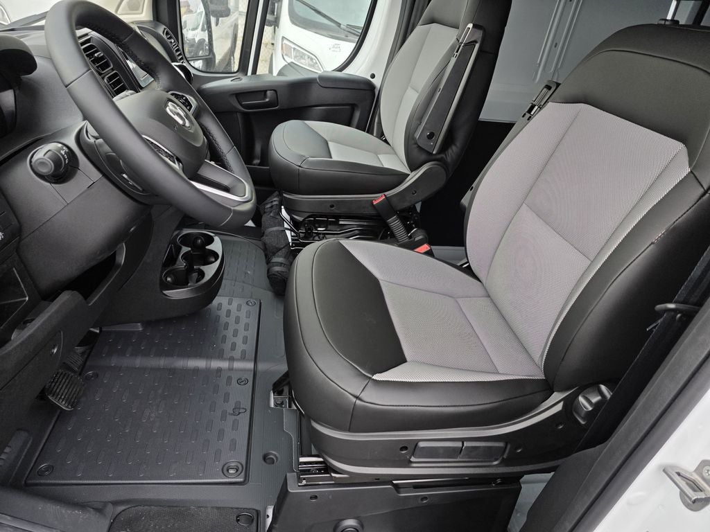 2026 RAM ProMaster 1500 Low Roof